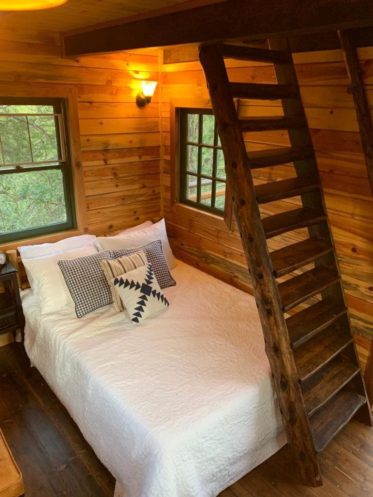 Goldendale Treehouse Ranch酒店 外观 照片